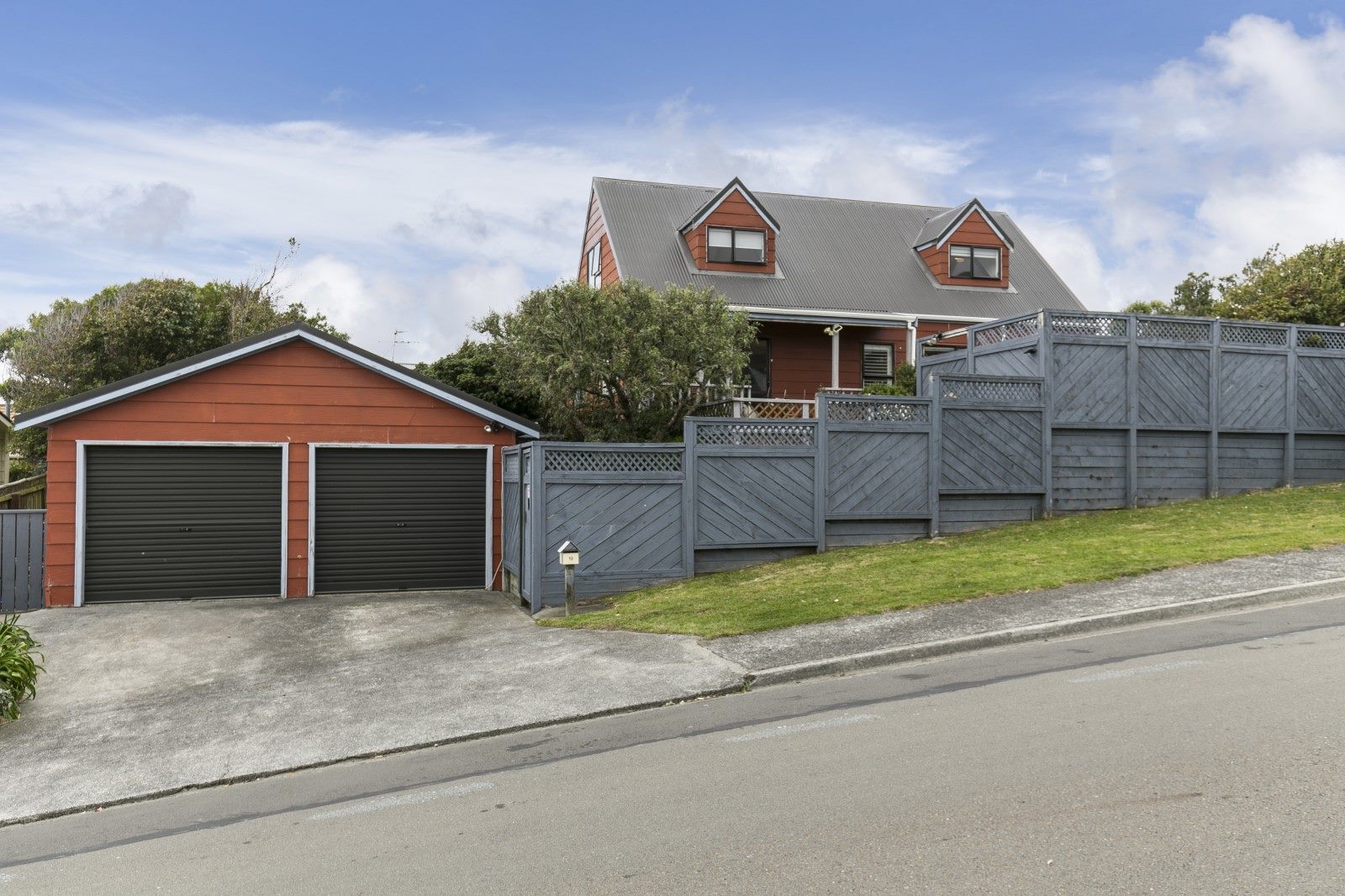 Read more about the article 19 Cambrian Street, Churton Park, Wellington