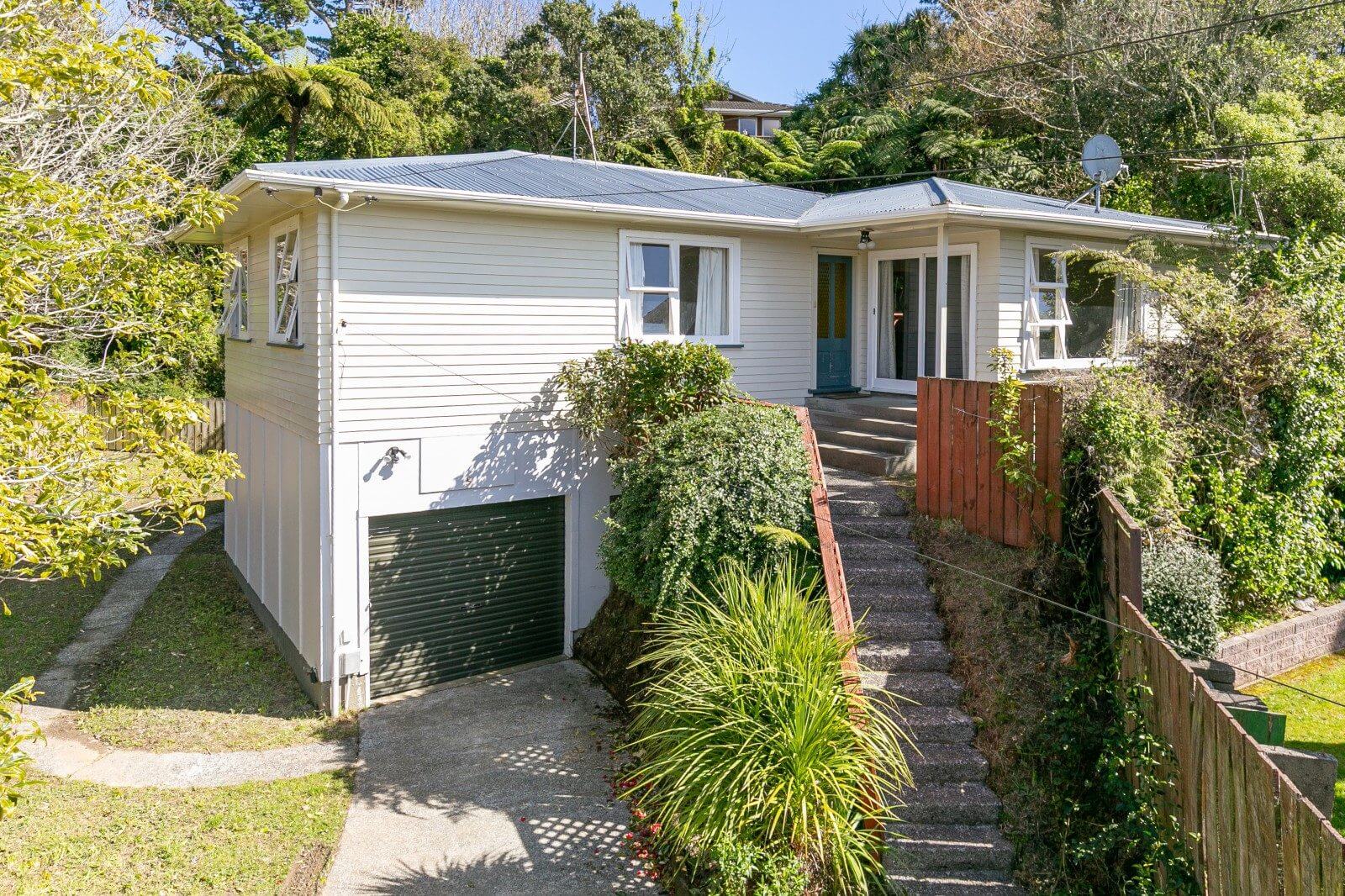 Read more about the article 29 Kahikatea Grove, Paparangi, Wellington